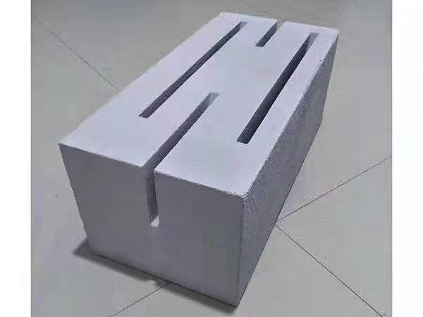 混凝土復(fù)合自保溫加氣塊